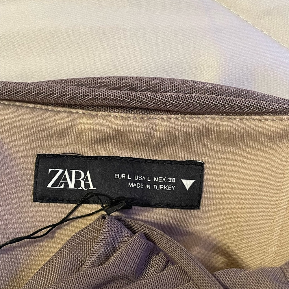 Zara Ruched Top - Picture 5 of 5